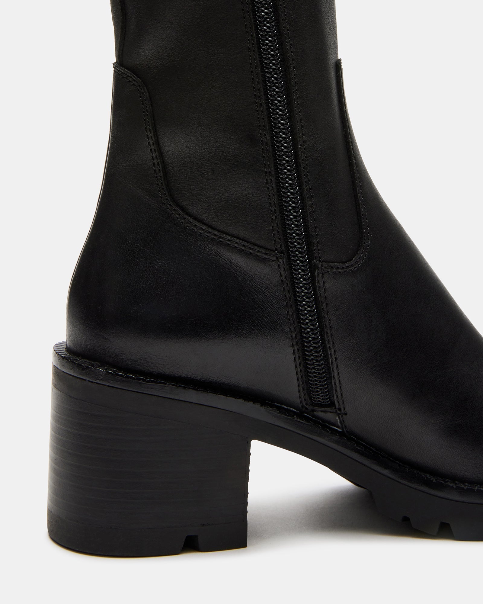 NALA BLACK LEATHER - SM REBOOTED